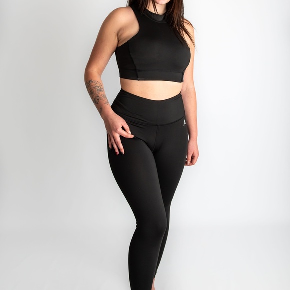 Neon Womens Activewear - Picture 10 of 16